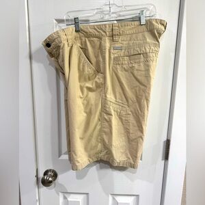Columbia chino shorts Big & Tall